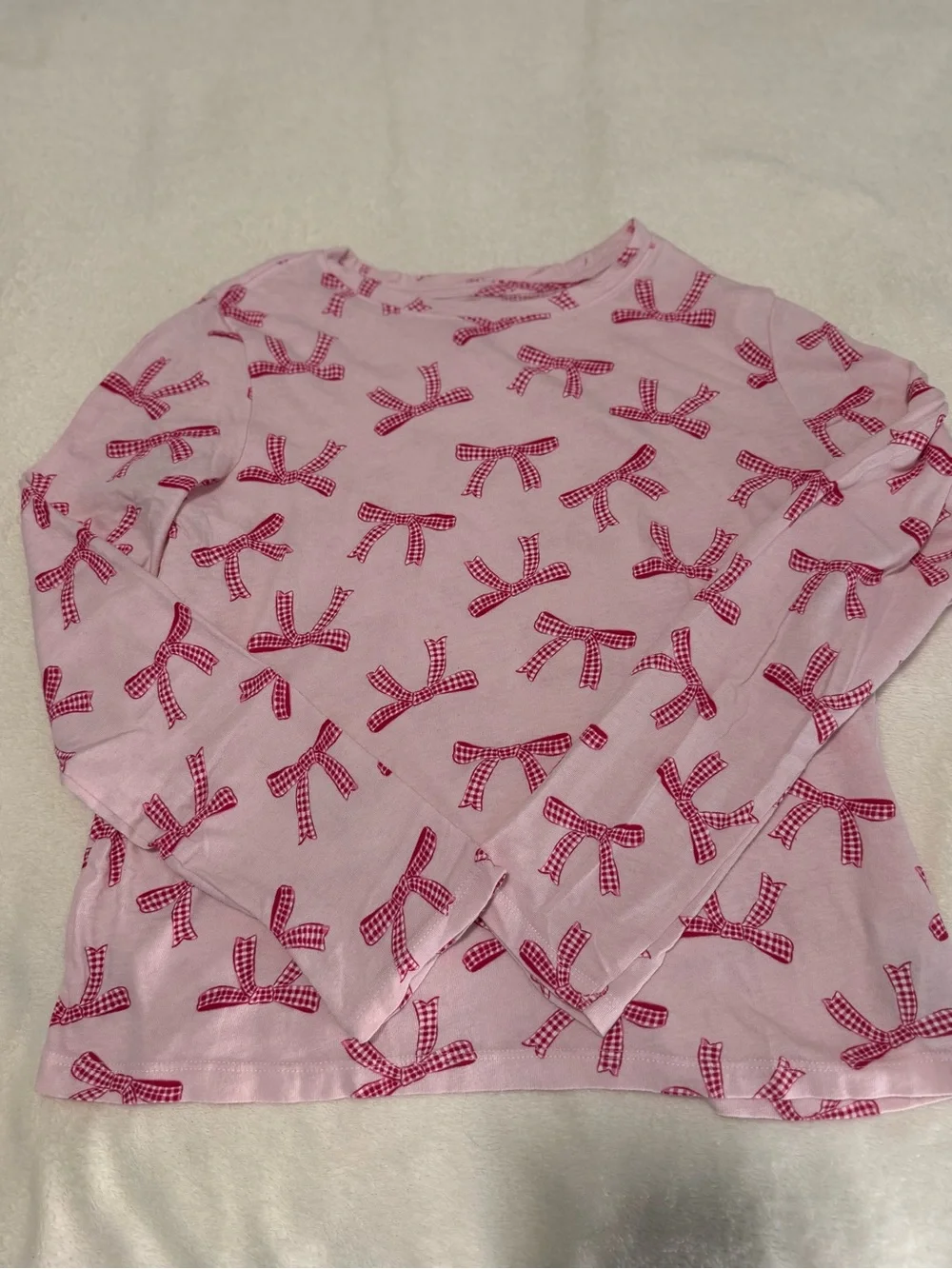Old Navy Pink Long Sleeve Top with Dark Pink Bow Print